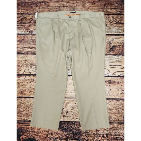Dockers New Big & Tall Pants Mens Size 52x30 Khaki Chino Classic Pleated Slacks - Picture 2 of 9